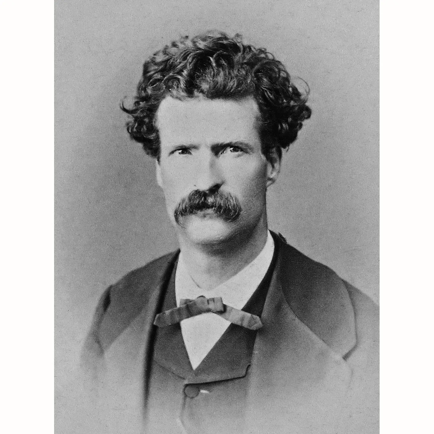 Photo of Mark Twain, circa 1867